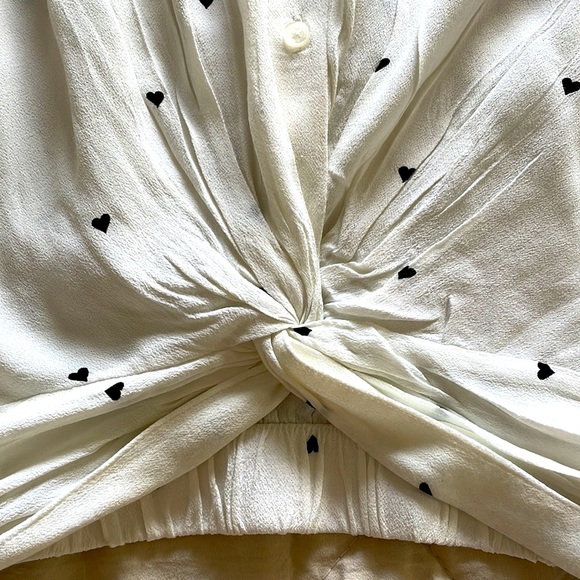 Abercrombie & Fitch - Sleeveless Front Knot Blouse - Picture 4 of 5